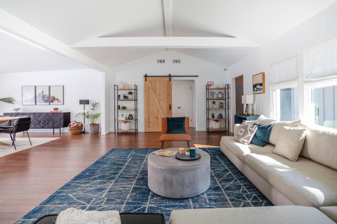 Enchanting Sherman Oaks Home With Pool Permit #Hsr Two One Zero Zero 2605 洛杉矶 外观 照片